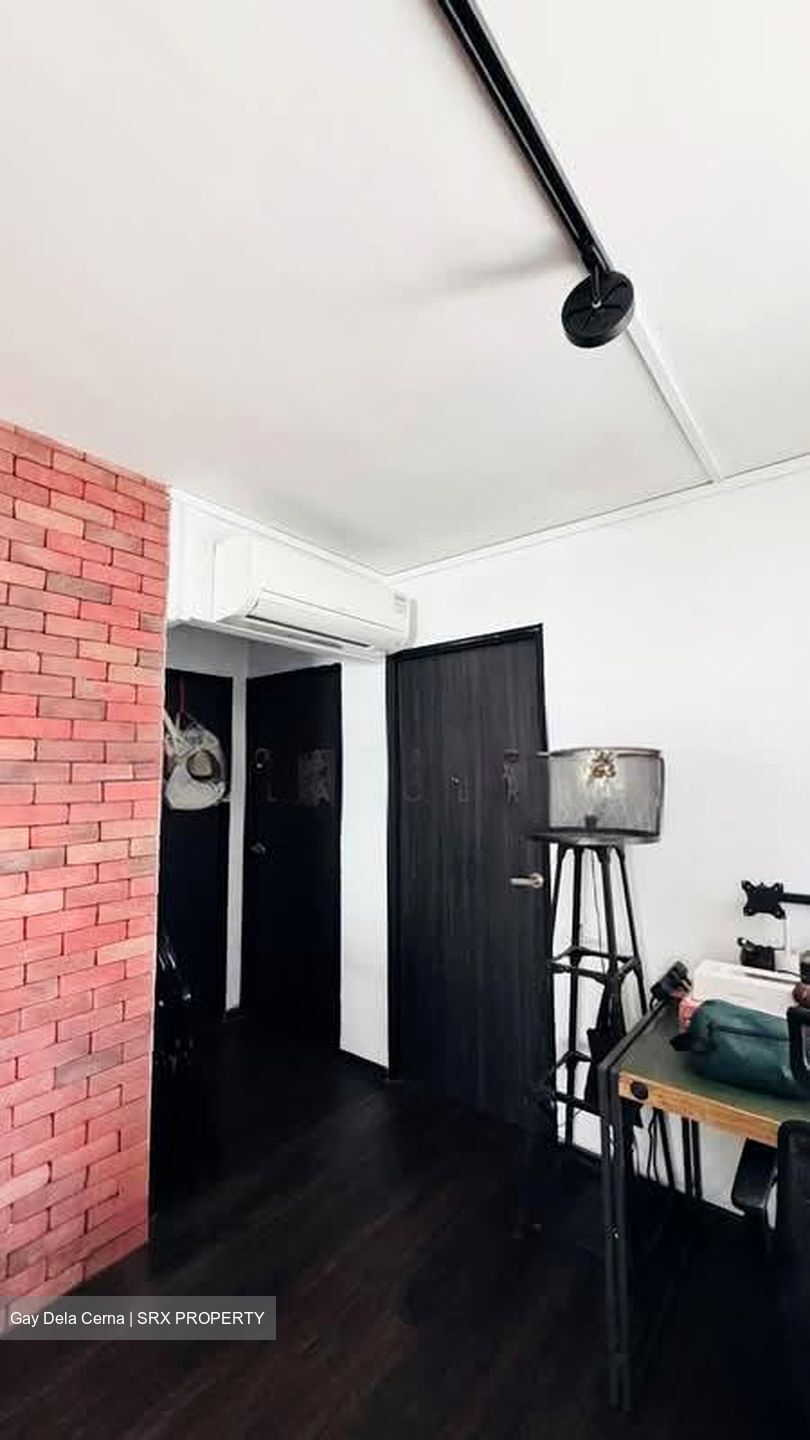 Blk 308B Anchorvale Place (Sengkang), HDB 5 Rooms #564155651